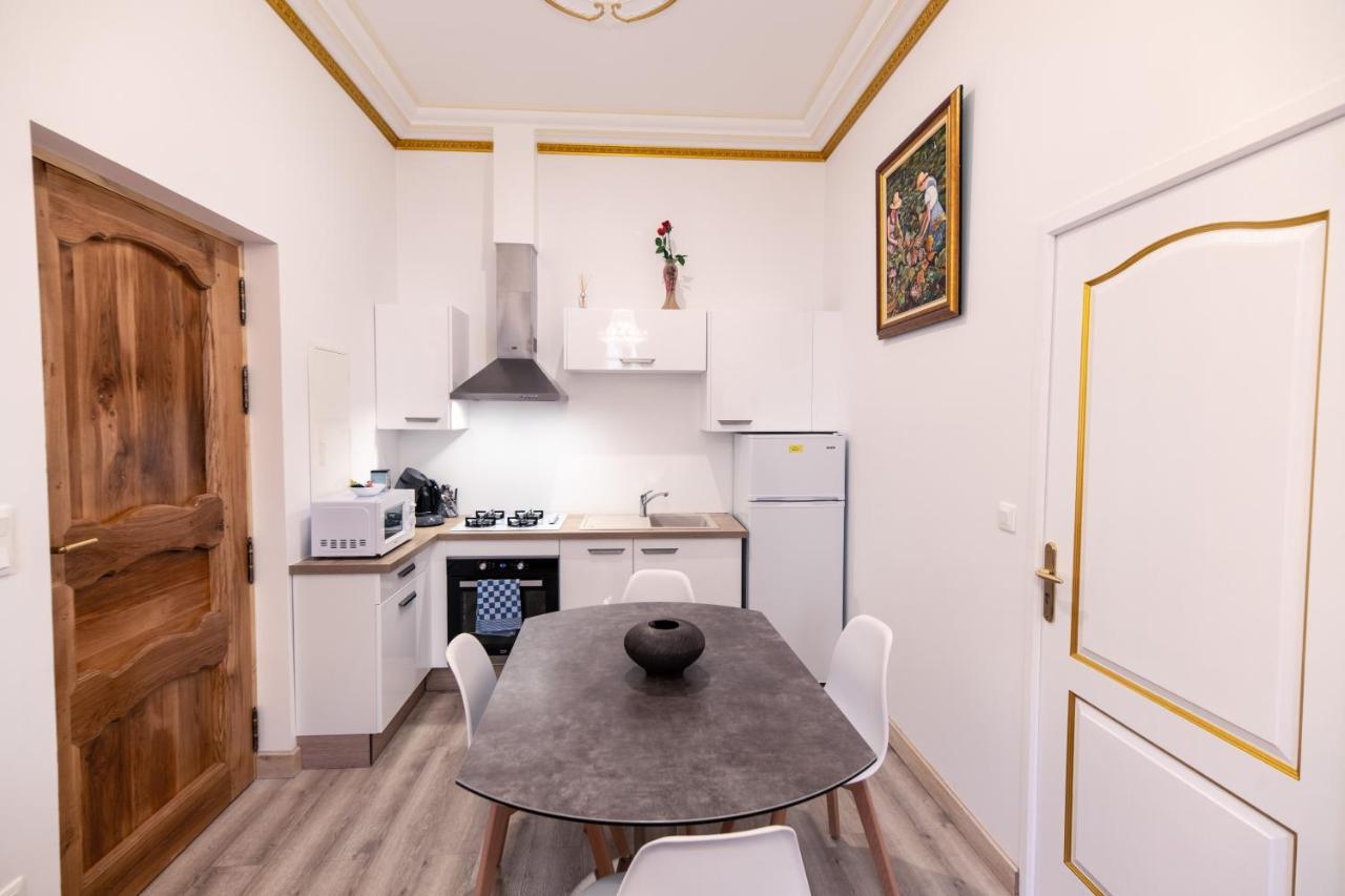 Appartement Maison de L'Église du Couvent Narbona Esterno foto